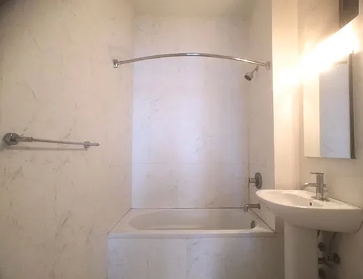 Rented by Bohemia Realty Group | media 4