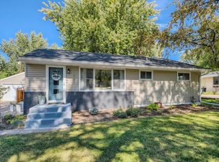 1007 Glenhill Rd, Shoreview, MN 55126