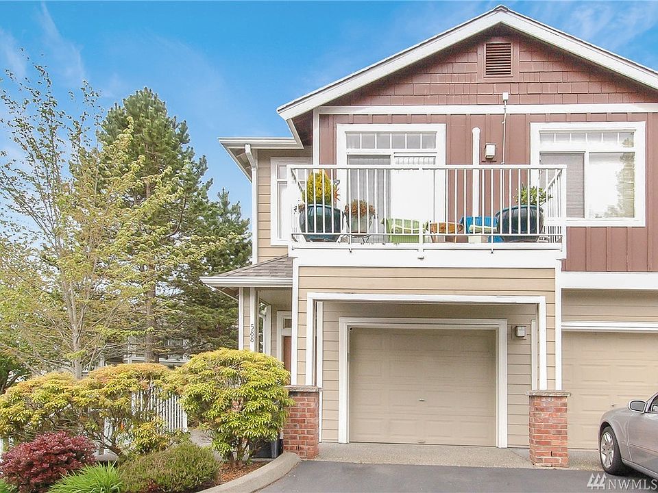 Welcome to Cameray Condominium Complex! Enjoy single story living from this top floor, end unit IT'S ALSO ACCESSIBLE VIA staircase lift if needed.  (Lift can be removed if not desired)