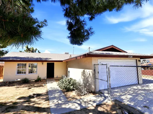 7526 Apache Trl, Yucca Valley, CA 92284