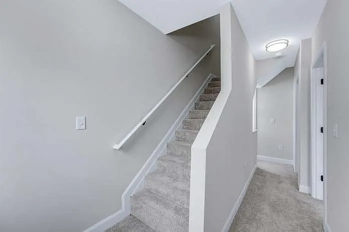 879 Bellows Ave — Photo 12