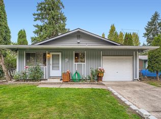5806 E Swan Creek Dr, Tacoma, WA