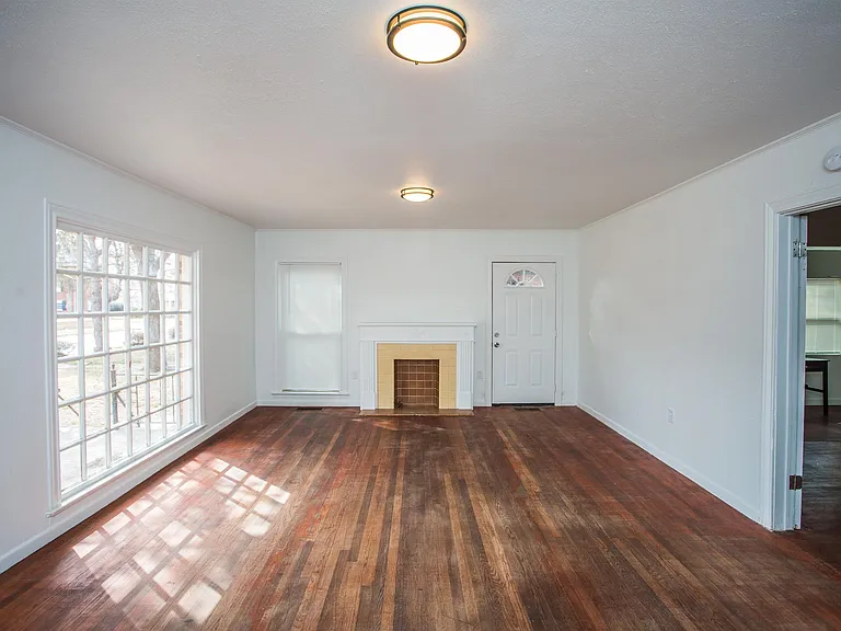 1602 Avenue X - PM2 - Front — Photo 9