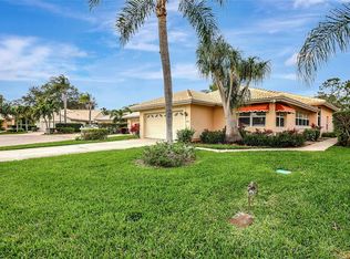 4718 Dundee Dr, Bradenton, FL 34210