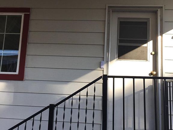 4th image of 200 Burnett Ave Spc 3
