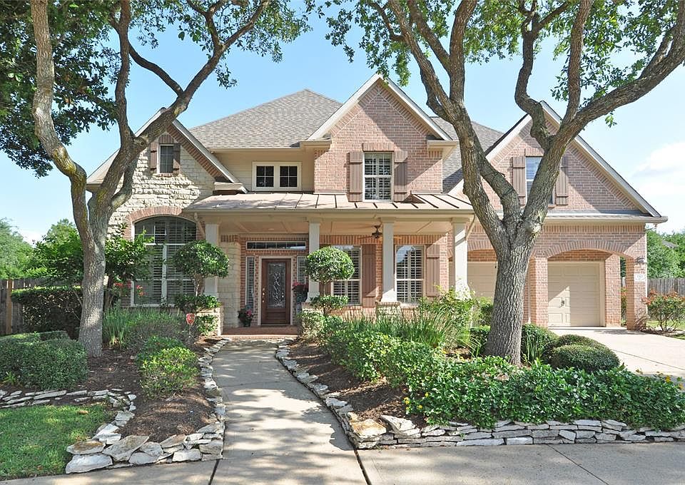 1st image of 3311 Five Oaks Dr