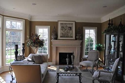 5th image of 9326 Falling Waters Dr W