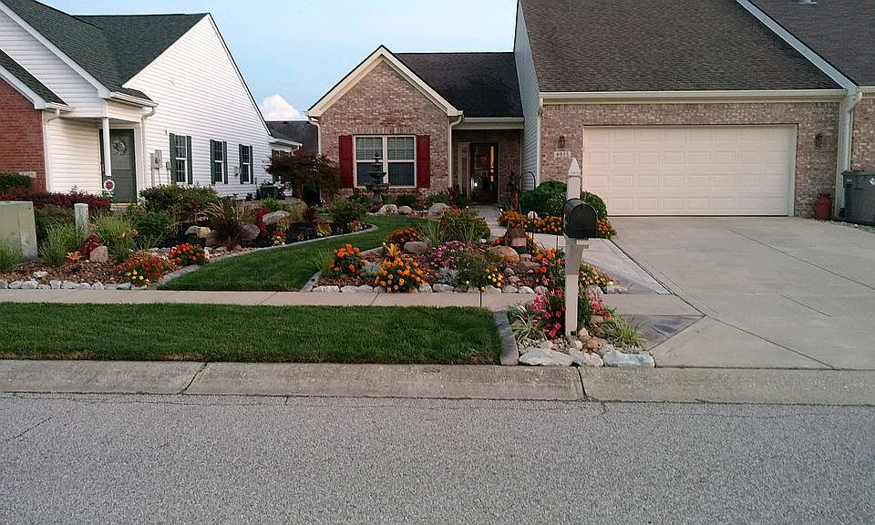 1st image of 6055 Crystal View Dr