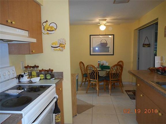 5th image of 160 Concord Dr