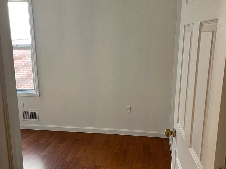 481 S 11th St #1 — Photo 11