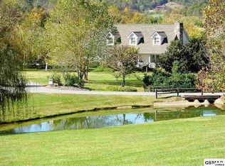 3319 Mountain Lakes Way, Sevierville, TN 37862