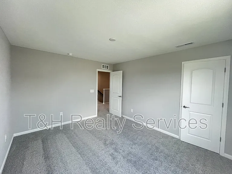 13111 Himalaya Cir — Photo 29