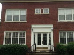 228 Lexington Ave APT 202, Lexington, KY 40508