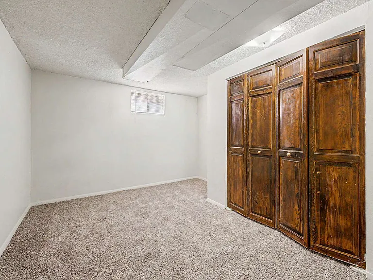 2519 Danbury Dr — Photo 29