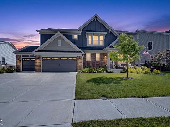 2nd image of 115 Oakhurst Way