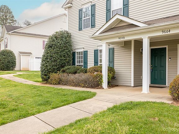 2nd image of 9660 Littleleaf Dr