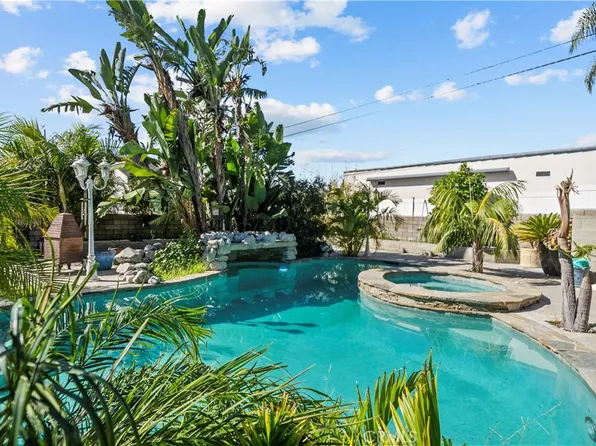 1243 Raymond Ave, Glendale, CA 91201