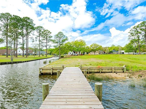 4th image of 0 Windsor Rd S #15