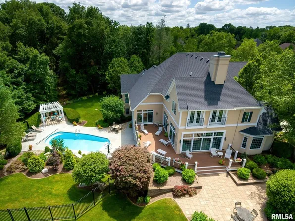 12 Eagle Pointe Pass, Pt Byron, IL 61275