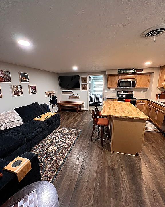 1st image of 120 S 38th Ave APT 22