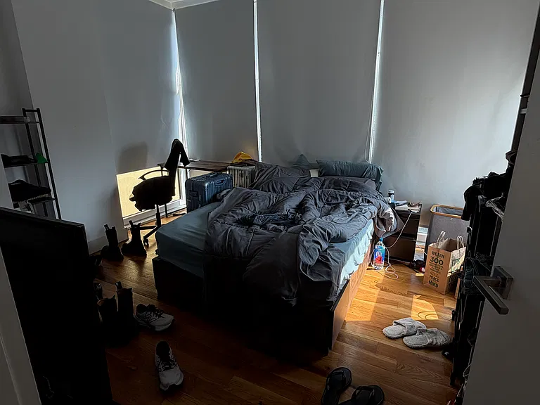 229 Roebling St #4A — Photo 8