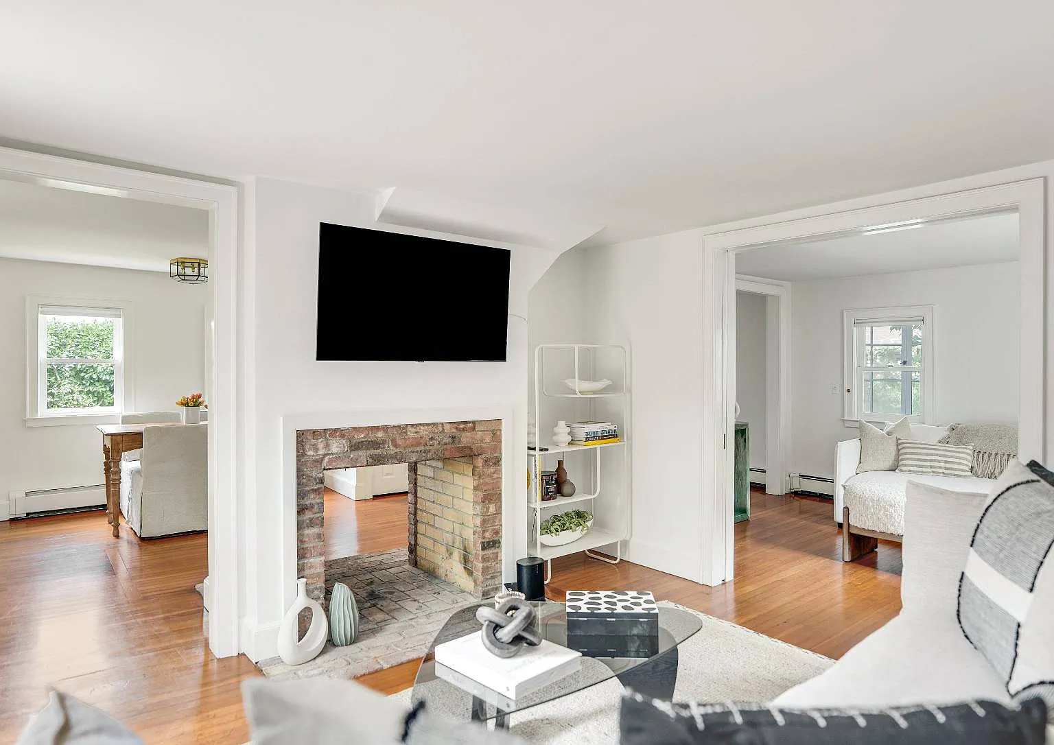 Sag Harbor Village Cottage — Photo 2