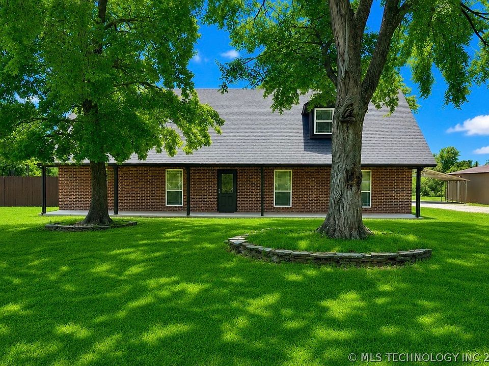 1st image of 529 Kylie Ave