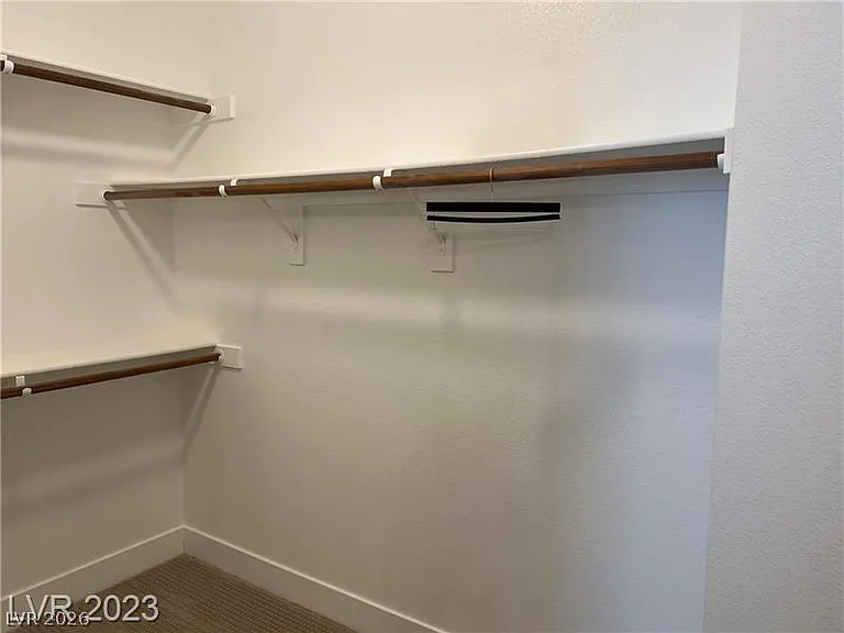 341 Sonoma Valley St — Photo 7