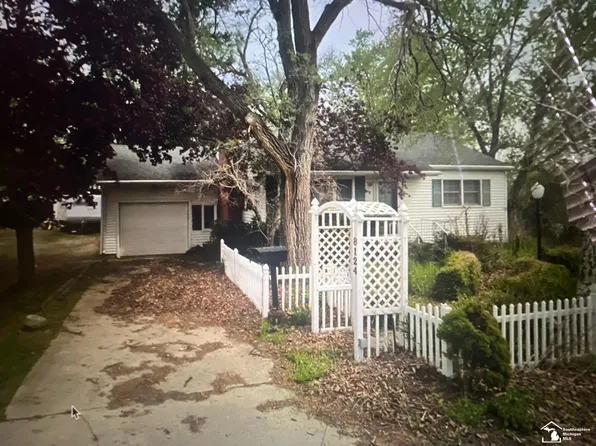 8124 Elm St, Ida, MI 48140