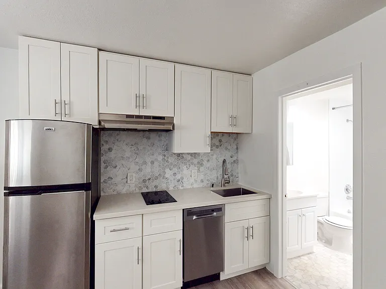 980 Bush St #110 — Photo 3