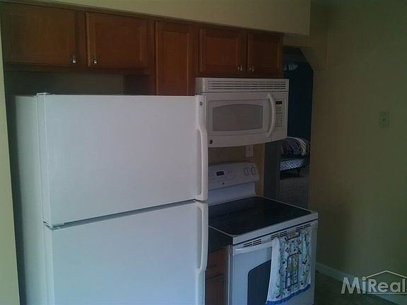 2nd image of 29550 Quinkert St
