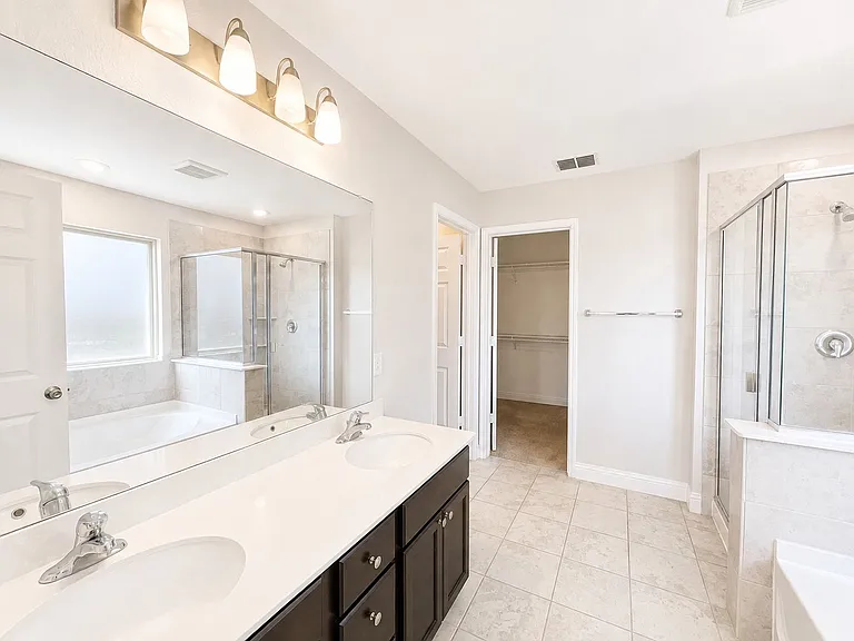 2605 Wesley Ave — Photo 23