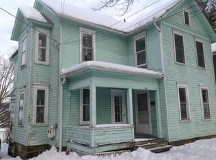 635 Chestnut St, Meadville, PA 16335