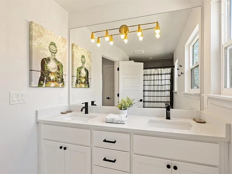 6104 Reicher Dr — Photo 25