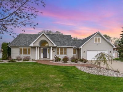 1574 Wedgewood Pl, Essexville, MI, 48732