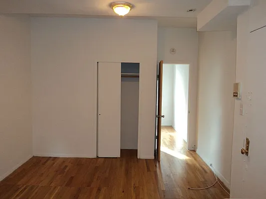 Rented by Sky Management | media 37