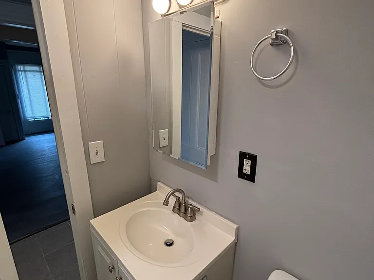 81 Elm St #2-A — Photo 3