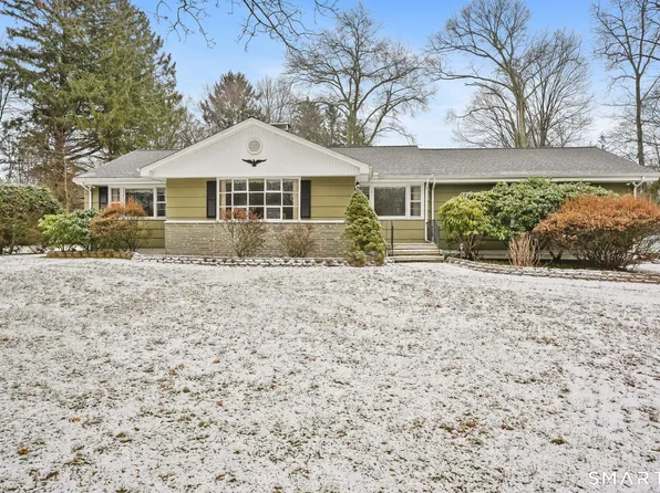 4487 Madison Ave, Trumbull, CT 06611