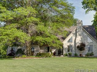 1729 State Route 4, Saint Jacob, IL 62281