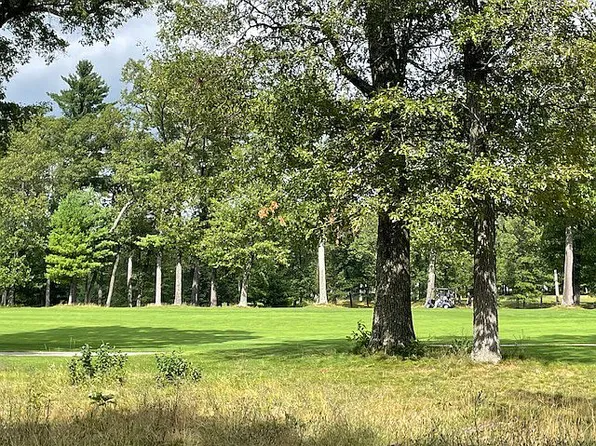 4214 Locksley Ln, Twin Lake, MI 49457