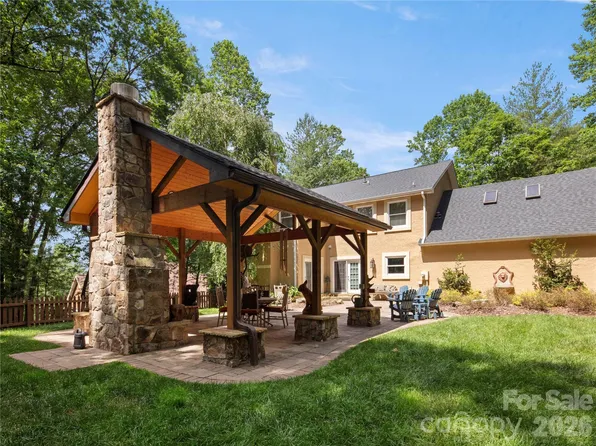 105 Braeside Cir, Asheville, NC 28803