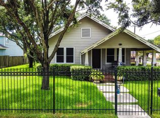 106 Clifton St, Houston, TX 77011