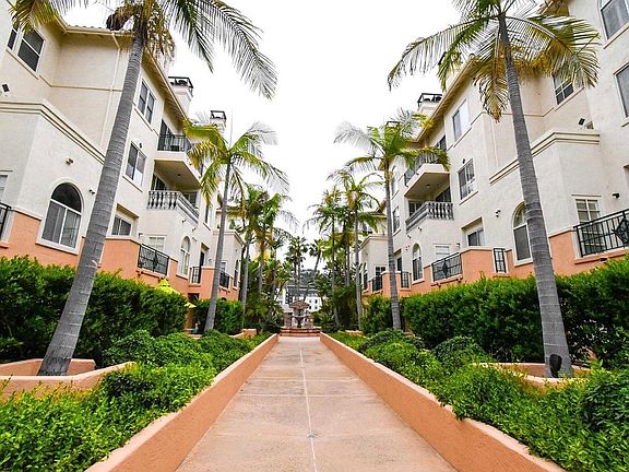 3rd image of 680 Camino De La Reina #23