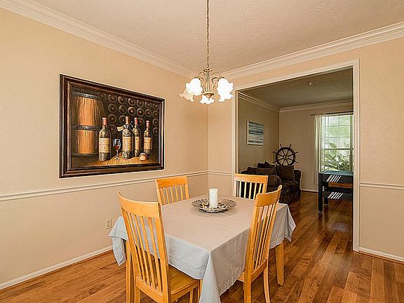 5th image of 2030 Stetson Place Ct