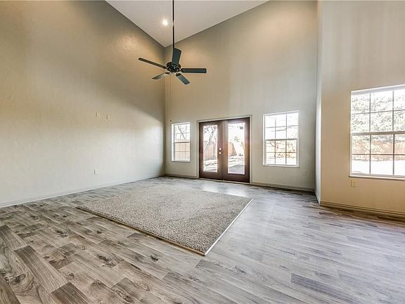 4th image of 2771 McKinney Dr