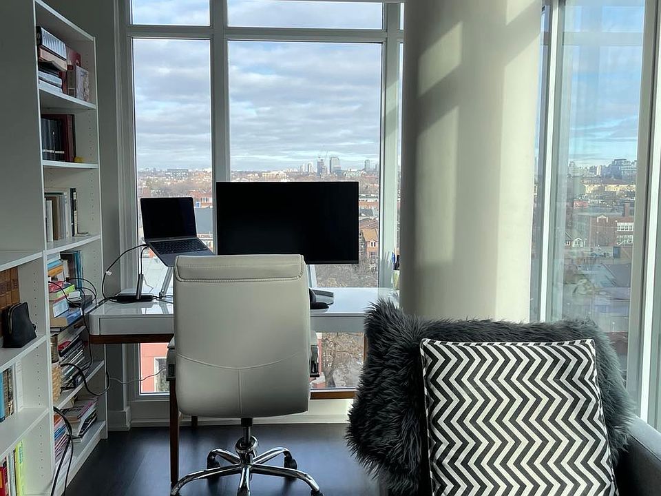 Office & reading nook