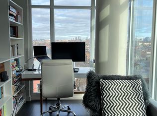 78 Tecumseth St #909, Toronto, ON M5V0A9