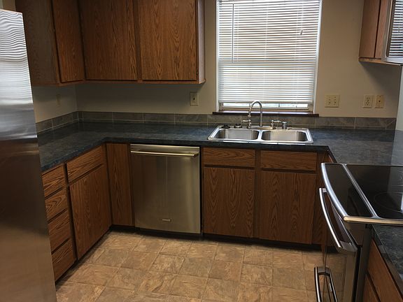 5th image of 5730 N 21st St