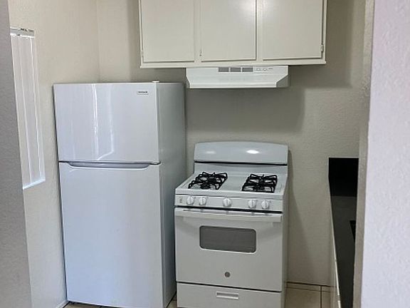 2nd image of 3341 E Wilton St APT F