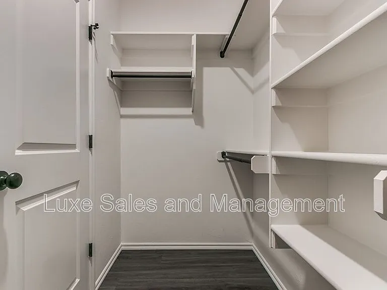 8024 NW 110th Dr — Photo 21